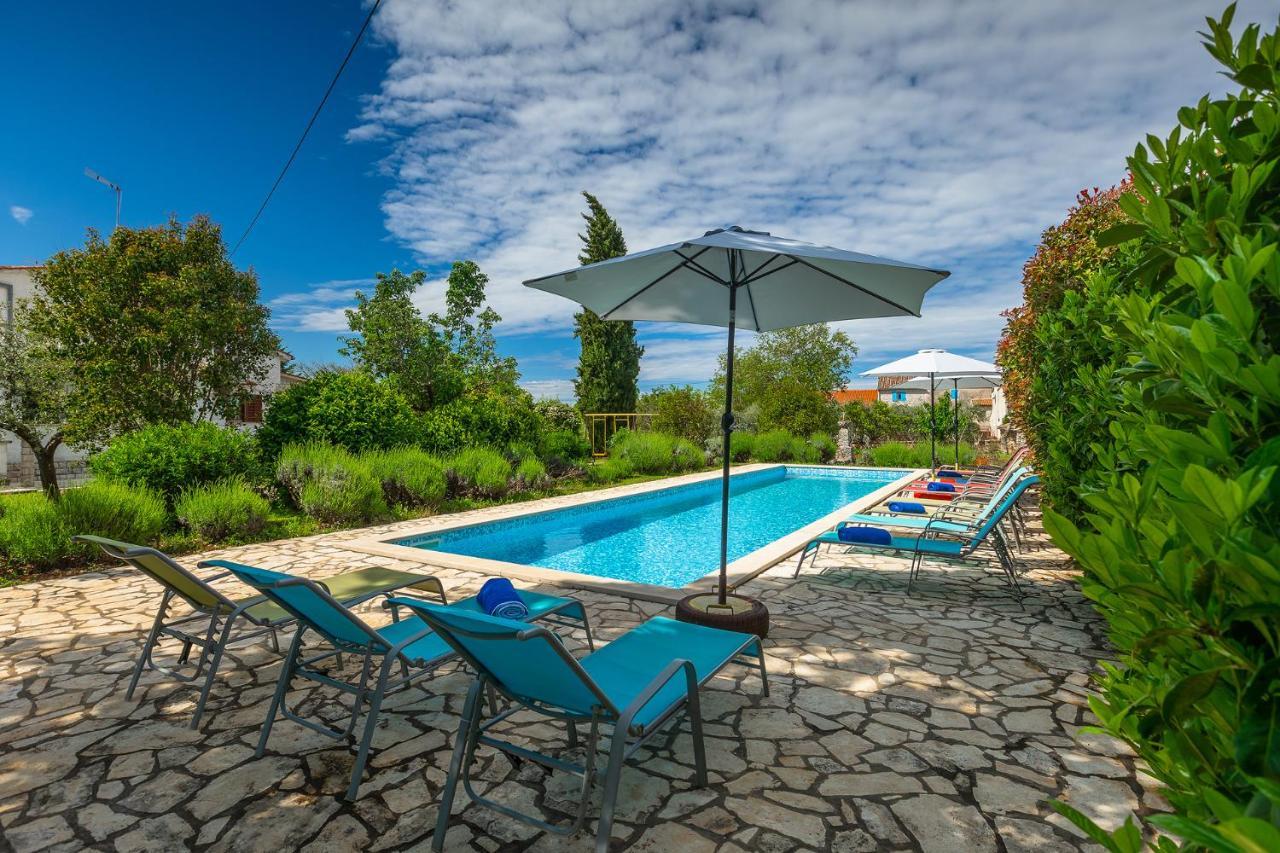 Apartmani Martina Porec Exterior photo