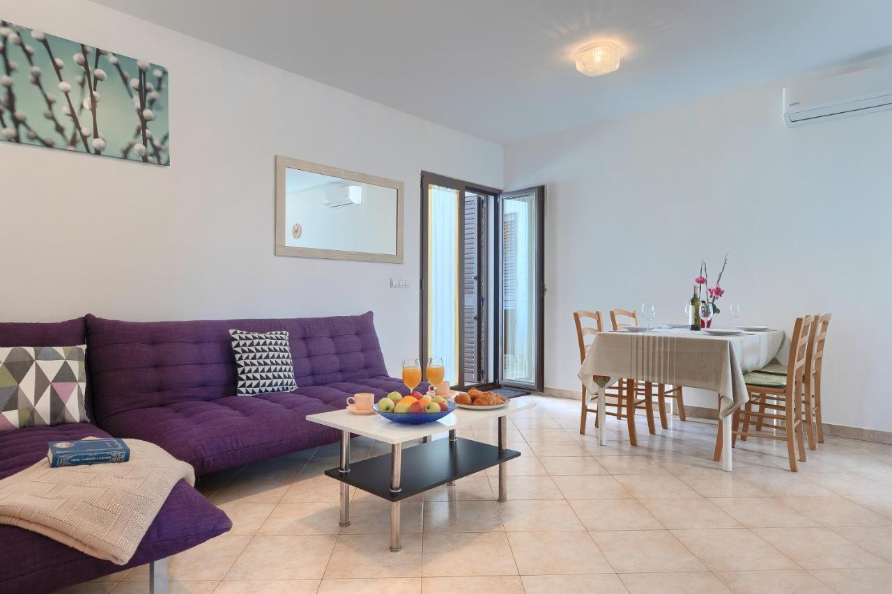 Apartmani Martina Porec Exterior photo